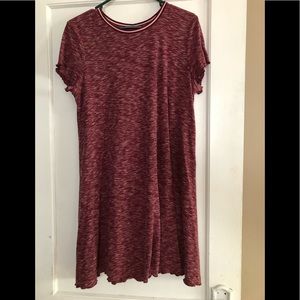 Maroon t-shirt dress/flowy